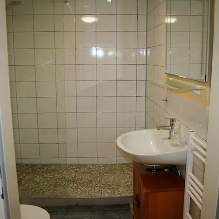 Sammet Lägenhet Brilon